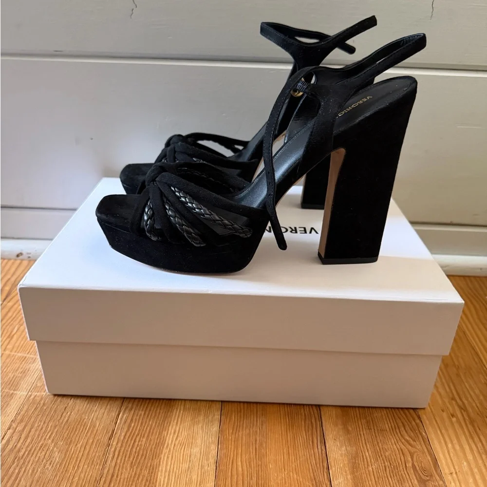 Veronica Beard Black Knotted Heels - Picture 2 of 6